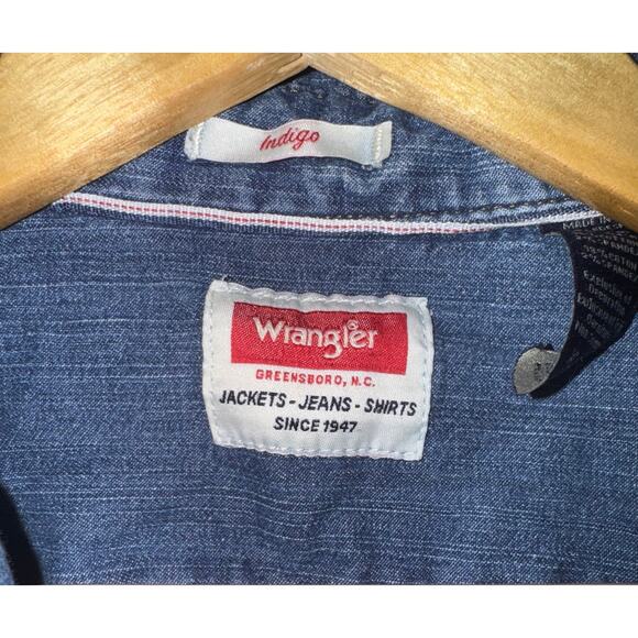 Wrangler Chambray Pearl Snap Button Up Shirt Men's XL Fisherman Distressed Fall - Picture 7 of 9